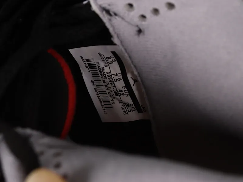 All categories Air Jordan Jordan series basketball shoes Air Jordan 4 LJR version Air Jordan 4 Retro "Bred" AJ4 Jordan 4 first year re-engraved new black and red 308497-060